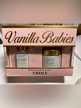 TRULY BEAUTY Vanilla Babies Mini Vanilla Baby Body Care Collection